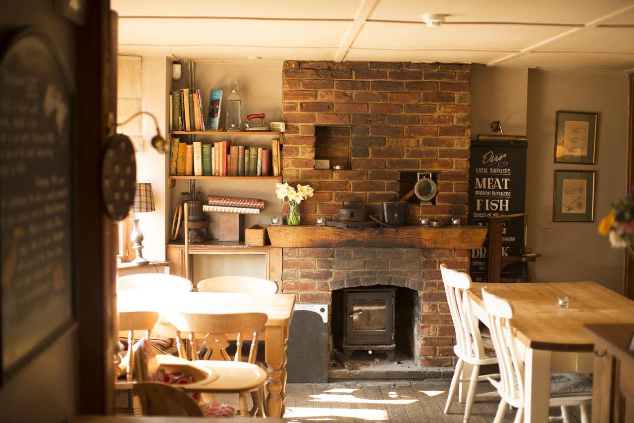 מלון קנטרבורי The Red Lion Stodmarsh מראה חיצוני תמונה